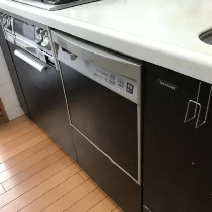 大阪府東大阪市 交換前のビルトイン食洗機 ナショナル（松下） NP-P45X1S1AA