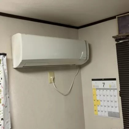 東京都府中市 交換前のエアコン