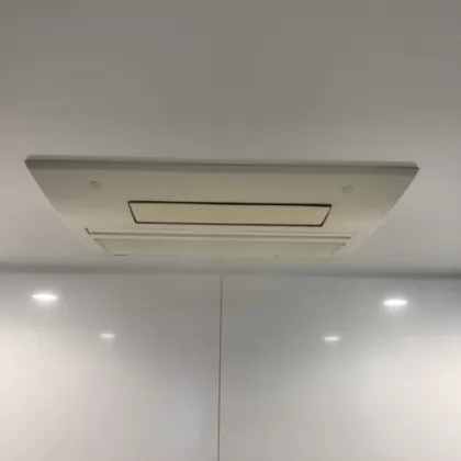 神奈川県横浜市都筑区 交換前の浴室乾燥機 東京ガス YBD4106ACSKJ3M