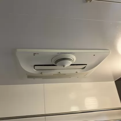 大阪府大阪市西区 交換前の浴室乾燥機 ハーマン FD2815J3M