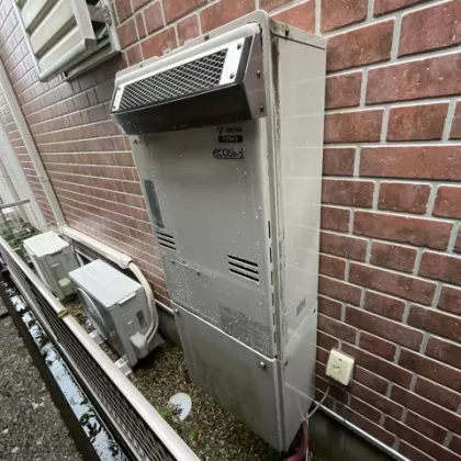 愛知県名古屋市名東区 交換前の給湯器 リンナイ RUFH-K2403SAW2-3(A)