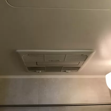神奈川県横浜市神奈川区 交換前の浴室乾燥機 ノーリツ BBD-3304ACSKJ3M