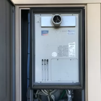 大阪府大阪市此花区 交換前の給湯器 パーパス GH-SD2700ATH