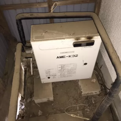 千葉県東金市 交換前の給湯器 ナショナル（松下） AME-K32