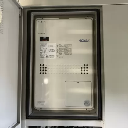 大阪府豊中市 交換前の給湯器 ノーリツ GTH-C2439SAWX6H-H
