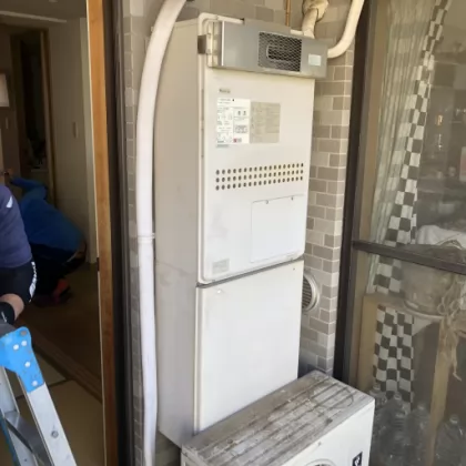 東京都武蔵野市 交換前の給湯器 ノーリツ GTH-2413AWXH