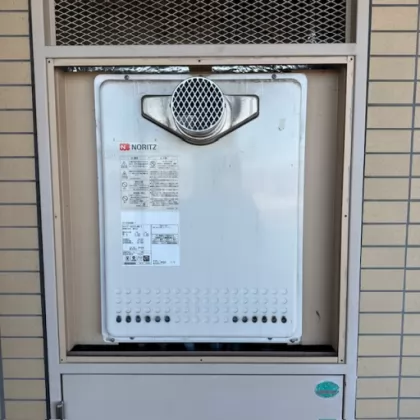 埼玉県さいたま市見沼区 交換前の給湯器 ノーリツ GT-2428SAWX-T