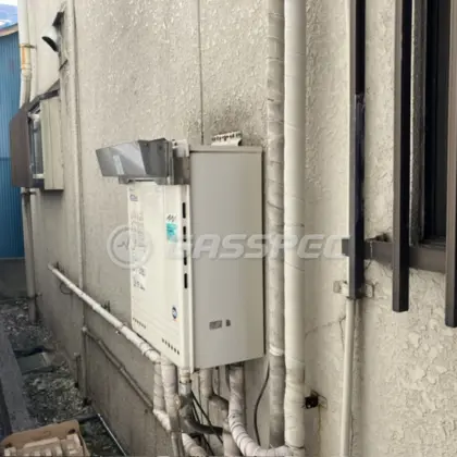 神奈川県横浜市中区 交換前の給湯器 ノーリツ GT-C2432AWX-1