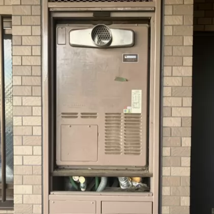 東京都昭島市 交換前の給湯器 ナショナル（松下） AT-4299ARSAW3Q-C