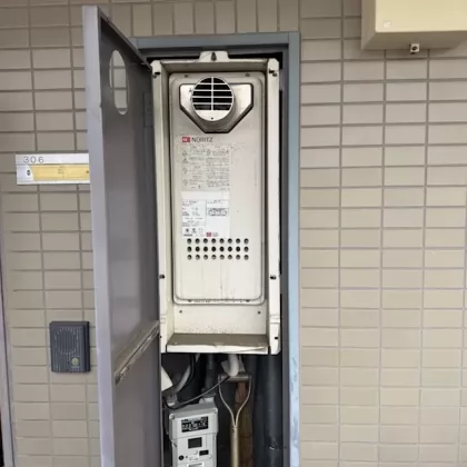 静岡県御殿場市 交換前の給湯器 ノーリツ GT-2023SAW-T