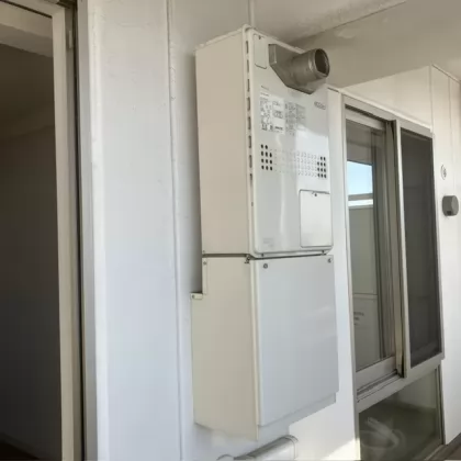 東京都武蔵野市 交換前の給湯器 ノーリツ GTH-C2440AWX6H-T