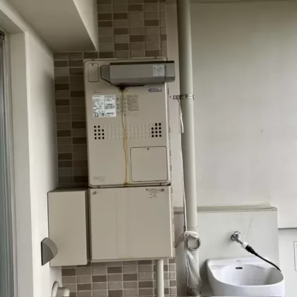 東京都稲城市 交換前の給湯器 ノーリツ GTH-C2439AWX3H-L