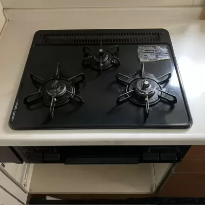 千葉県白井市 交換前のビルトインガスコンロ パロマ 品番不明