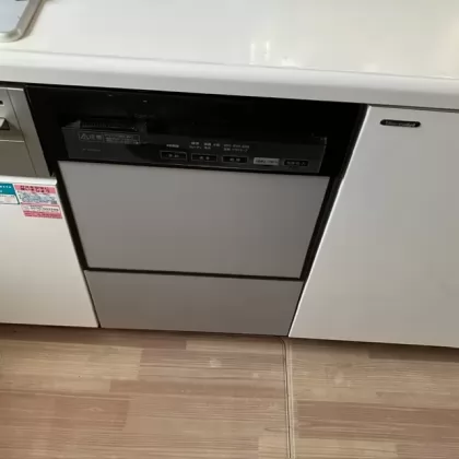 神奈川県横浜市港北区 交換前のビルトイン食洗機 パナソニック NP-P45R1PK