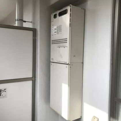 東京都稲城市 交換前の給湯器 ノーリツ GTH-2413AWXH