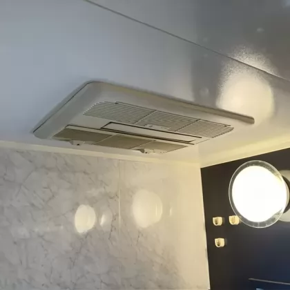 大阪府大阪市住之江区 交換前の浴室乾燥機 ハーマン FD2810J3M