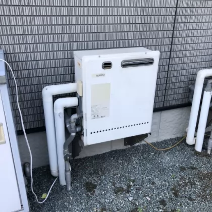 三重県四日市市 交換前の給湯器 ノーリツ GT-2422SARX
