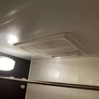 大阪府大阪市平野区 交換前の浴室乾燥機 ハーマン FD2810J3M