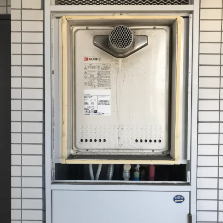 交換前の給湯器（ノーリツ GT-2428SAWX-T）