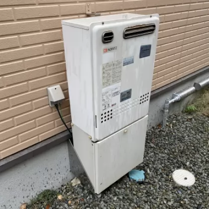 兵庫県宝塚市 交換前の給湯器 ノーリツ GT-2422SAWX