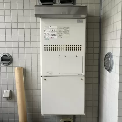 東京都武蔵野市 交換前の給湯器 ノーリツ GTH-2413AWXH