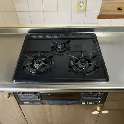 神奈川県横浜市緑区 交換前のビルトインガスコンロ リンナイ RS38W3H1R