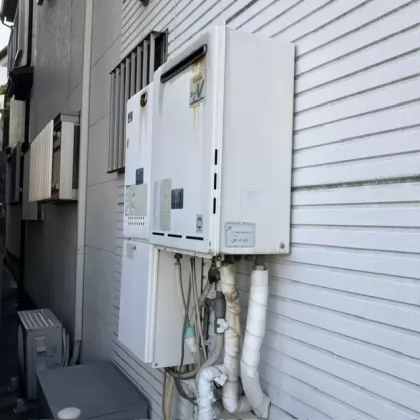 大阪府豊中市 交換前の給湯器 リンナイ RUF-A2400SAW