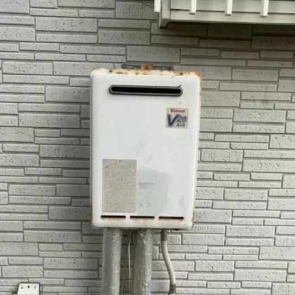 茨城県鹿嶋市 交換前の給湯器 リンナイ RUX-V2011W-E