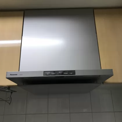 埼玉県鴻巣市 交換後のレンジフード パナソニック FY-60DED2-S
