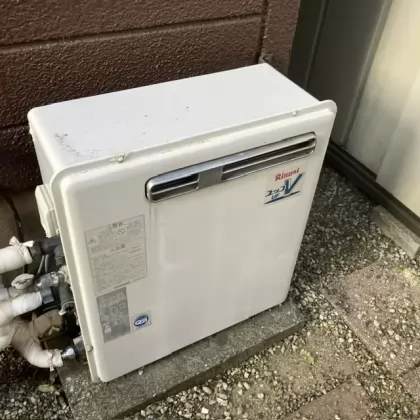 千葉県佐倉市 交換前の給湯器 リンナイ RUF-V2405SAG