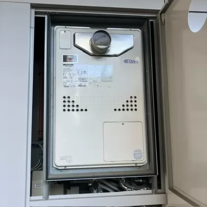 大阪府大阪市鶴見区 交換前の給湯器 ノーリツ GTH-C2437SAWX6H-T