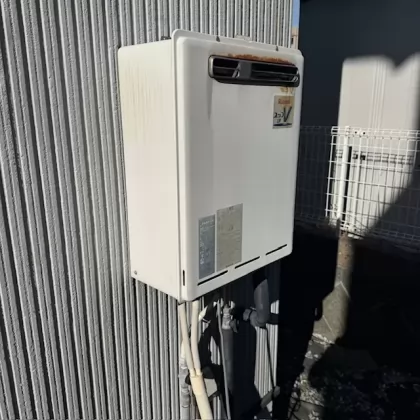 静岡県三島市 交換前の給湯器 リンナイ RUF-V2005SAW