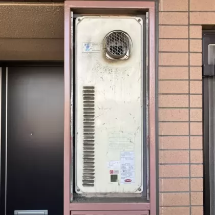 埼玉県草加市 交換前の給湯器 ガスター OURB-1601D-T