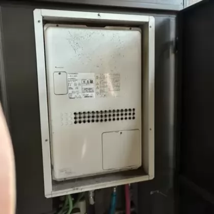 埼玉県和光市 交換前の給湯器 ノーリツ GTH-2434AWX3H-H