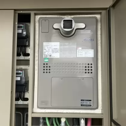 埼玉県越谷市 交換前の給湯器 ノーリツ GTH-C2447SAW3H-T-2