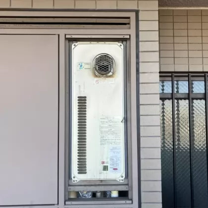 神奈川県海老名市 交換前の給湯器 ガスター OURB-1601SA-T