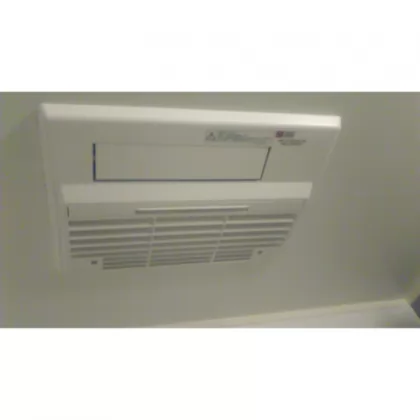 東京都八王子市 交換後の浴室乾燥機 リンナイ RBH-C336K3P