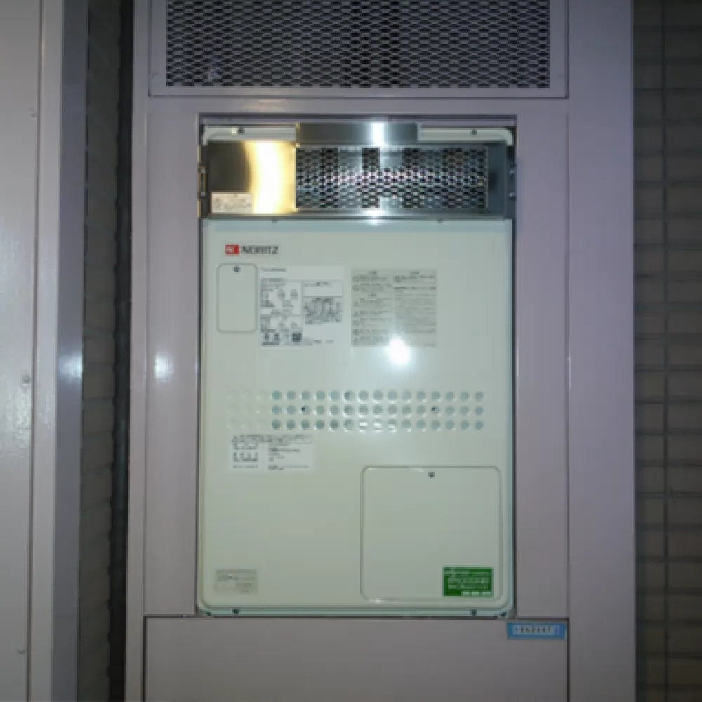 GTH-2444AWX3H-1 BL