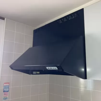 愛知県名古屋市千種区 交換前のレンジフード 富士工業 BER-3G-901