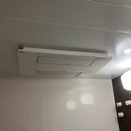 大阪府堺市堺区 交換前の浴室乾燥機 ナショナル（松下） ABD-3307ACSKJ3M
