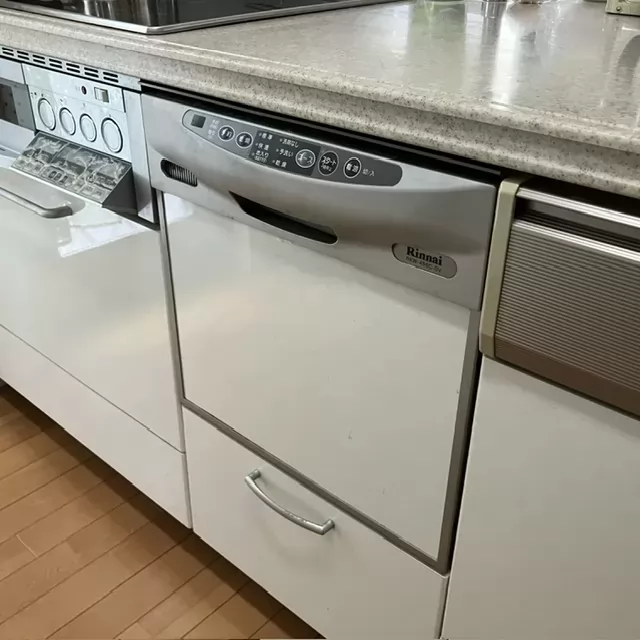 交換前のビルトイン食洗機（滋賀県甲賀市）