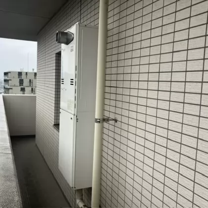 東京都町田市 交換前の給湯器 リンナイ RUFH-K2403AT2-3