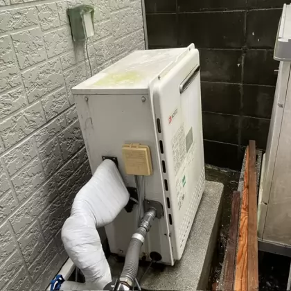 滋賀県大津市 交換前の給湯器 ノーリツ GRQ-2050SAX