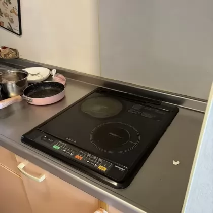 静岡県焼津市 交換前のIHクッキングヒーター 三菱 CS-H2201B
