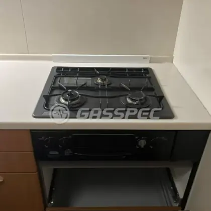 神奈川県横浜市中区 交換前のビルトインガスコンロ ハーマン DG3068NF