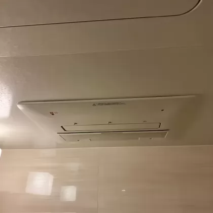大阪府大阪市中央区 交換前の浴室乾燥機 ハーマン FD3518J3M