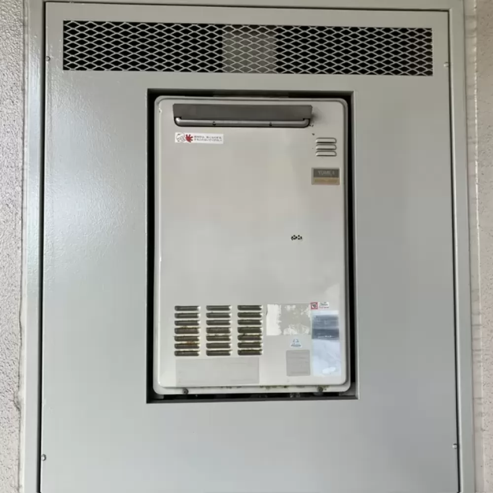 OUR-1600