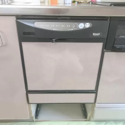 福岡県北九州市小倉南区 交換前のビルトイン食洗機 リンナイ RKW-455A
