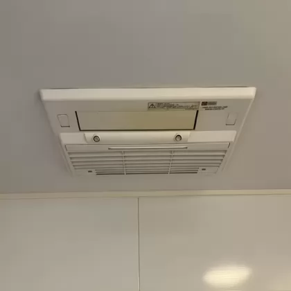 千葉県白井市 交換前の浴室乾燥機 リンナイ RBHM-C337K1P