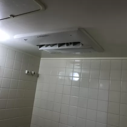 神奈川県横浜市港北区 交換後の浴室乾燥機 ノーリツ BDV-4104AUKNC-BL